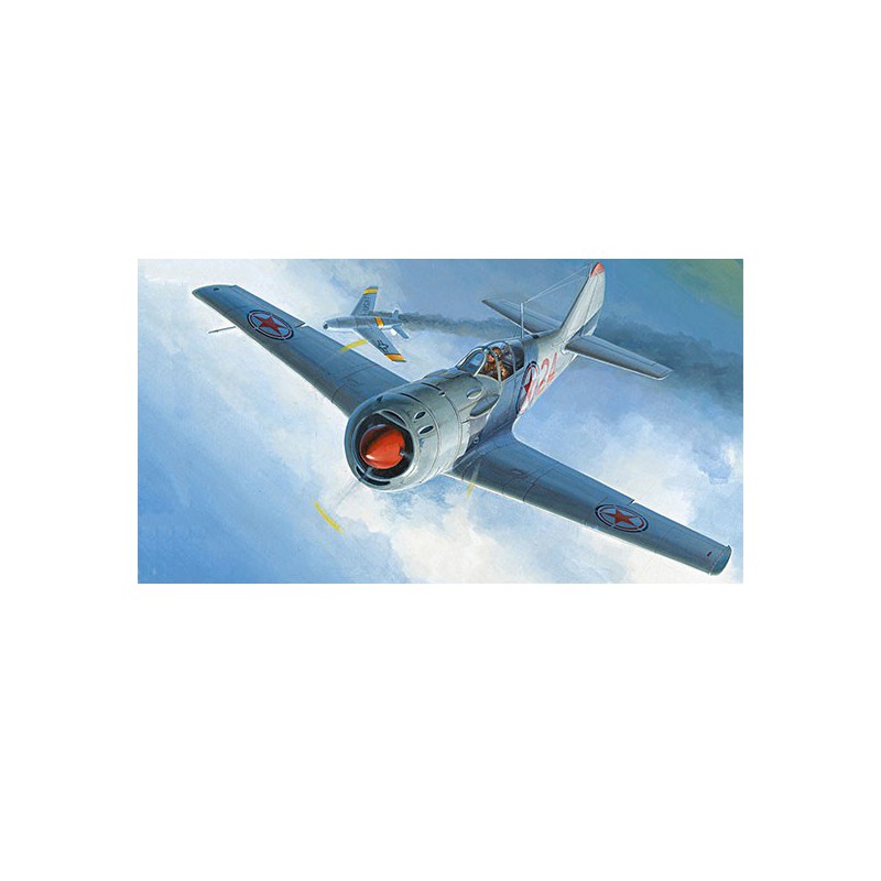 Maquette d'avion en plastique Soviet La-11 Fang 1/48
