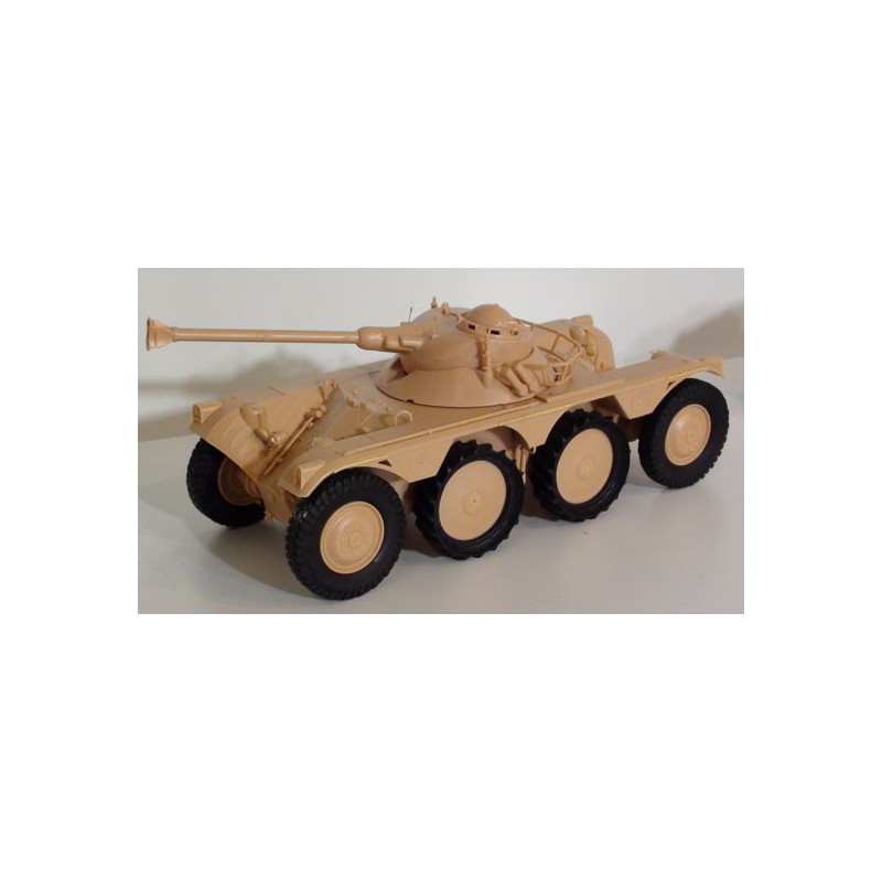 Maquette de Char en plastique EBR-10 Véhicule Français 1/35