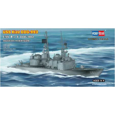 Maquette de Bateau en plastique USS KIDD DDG-993 1/125