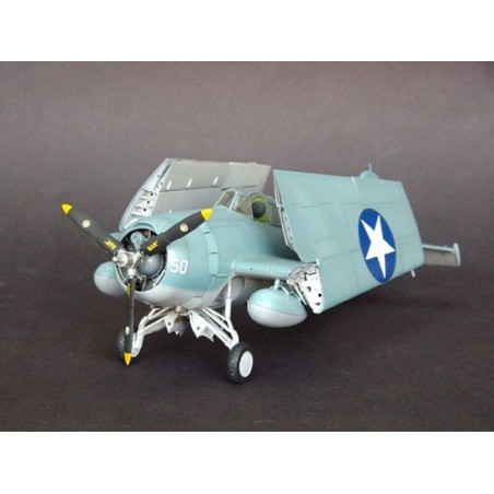 F4F-4 WildCat plastic plane model | Scientific-MHD