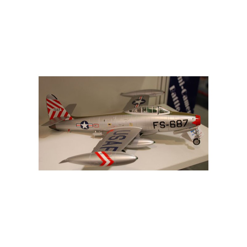 Maquette d'avion en plastique F-84E Thunderjet 1/32