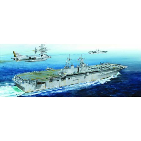 USS Boxer LHD-4 1/700 plastic boat model | Scientific-MHD