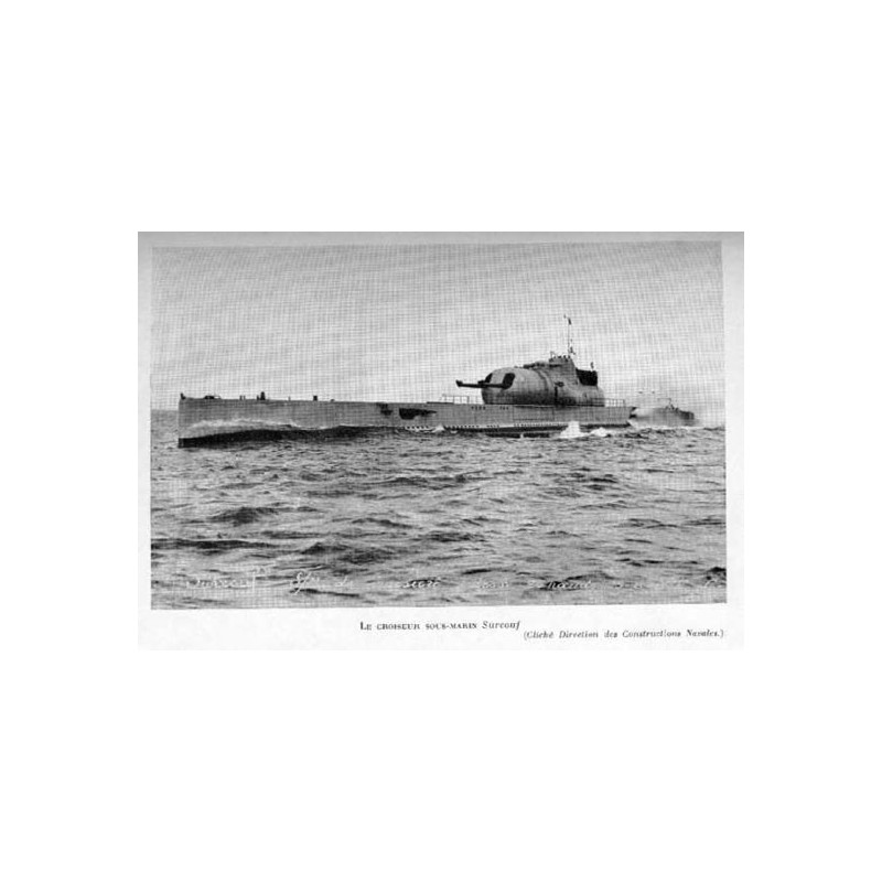 Maquette de Bateau en plastique S. M. Français Le Surcouf1/350