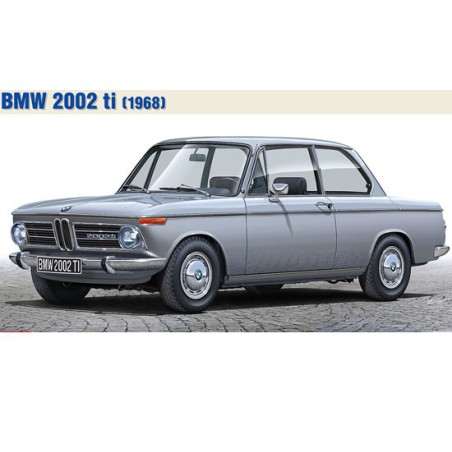 Maquette de voiture en plastique BMW 2002 Tii 1/24 - Scientific-MHD