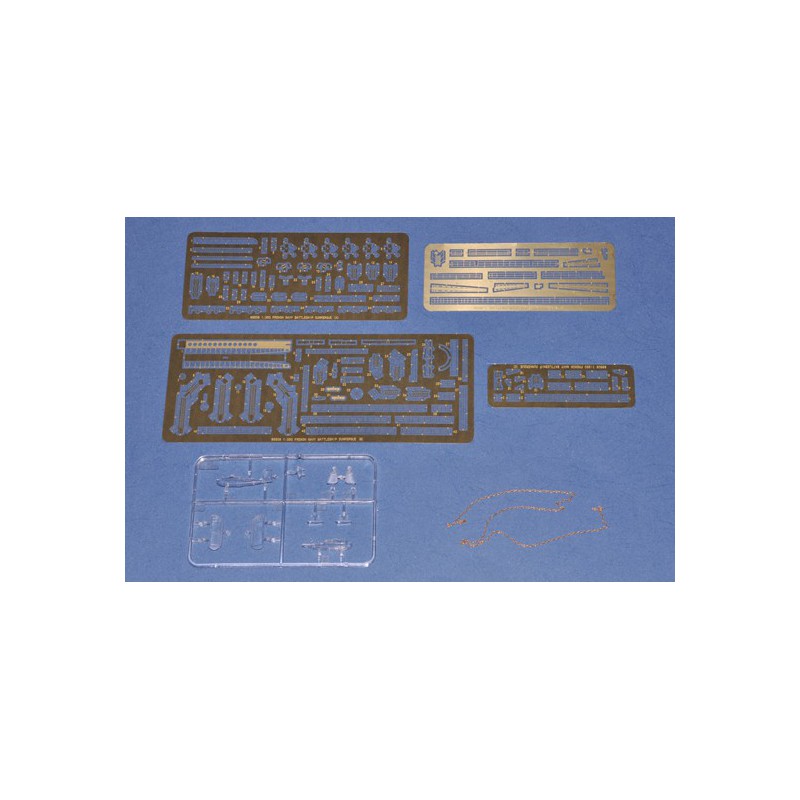 Maquette de Bateau en plastique NavireDunkerque 1/350