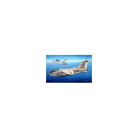Kunststoffebene Modell TA-7C CORSAIR II 1/72 | Scientific-MHD