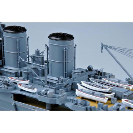 Maquette de Bateau en plastique HMS HOOD