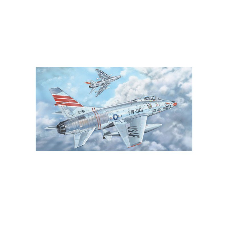 Maquette d'avion en plastique F-100C Super Sabre 1/32