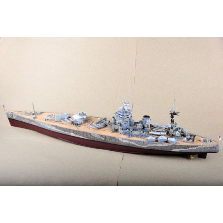 Maquette de Bateau en plastique HMS RODNEY