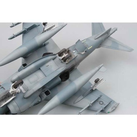 Plastic plane model AV-8B Harrier II | Scientific-MHD