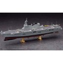 Maquette de Bateau en plastique J.M.S.D.F. DDH HYUGA 1/450