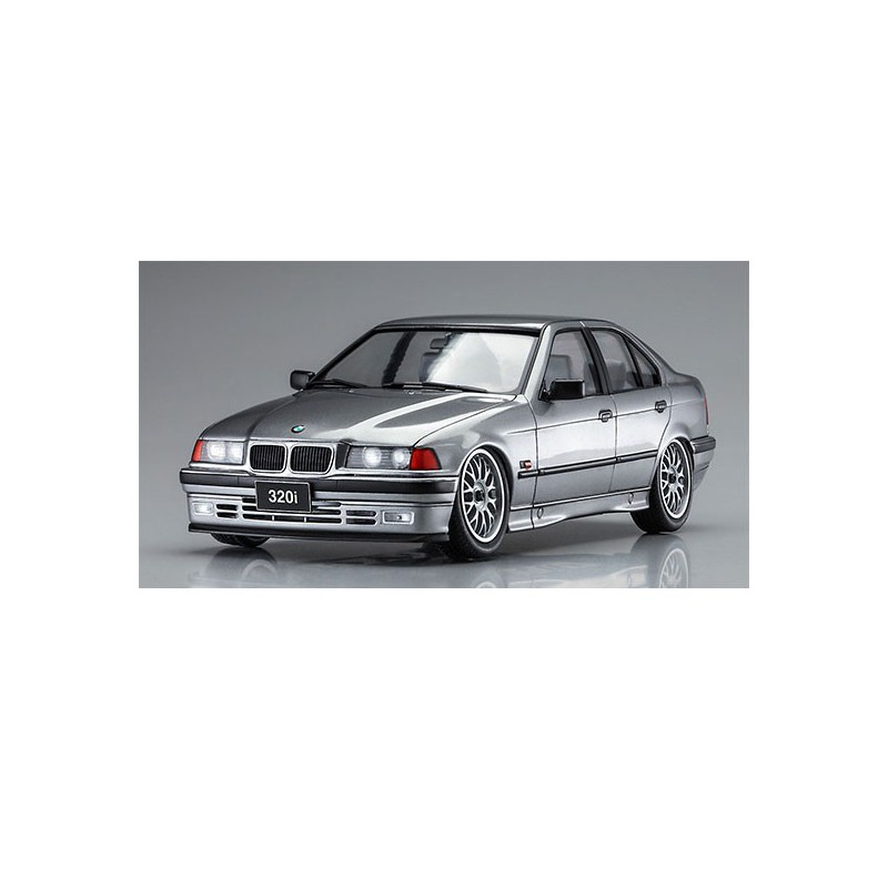 Maquette de voiture en plastique BMW320i Chin Spoiler 1/24