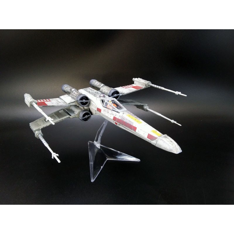Modèle de science-fiction en plastique Star Wars : X-wing Fighter 1/64 Modèle de science-fiction en plastique Star Wars : X-wing Fighter 1/64