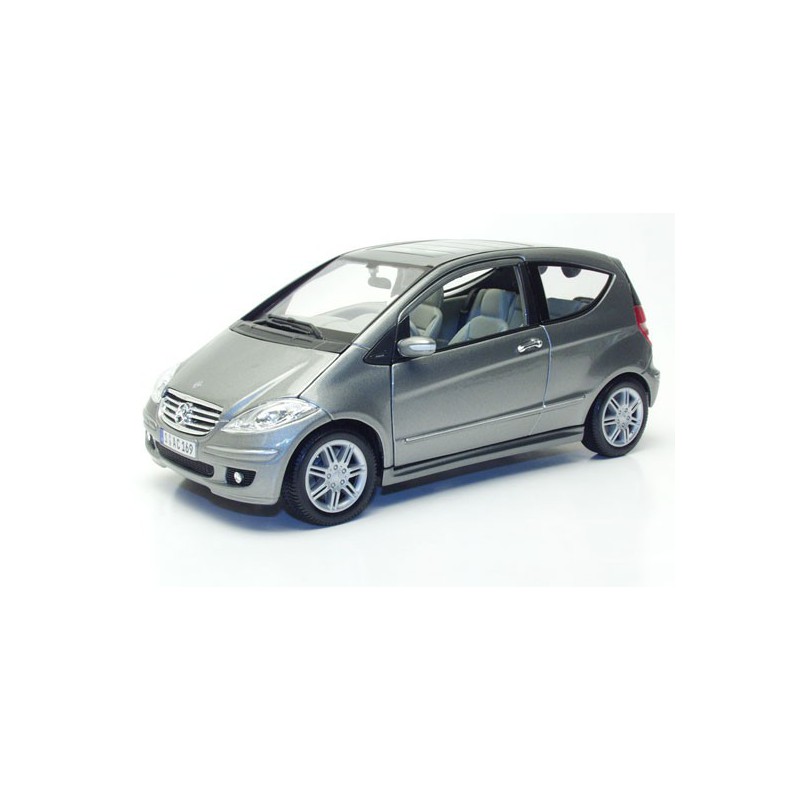 Voiture miniature Die Cast au1/18 MERCEDES CLASS A GRISE 1/18