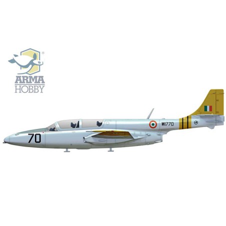 Maquette d'avion en plastique TS-11 Iskra bis DF Expert Set 1/72