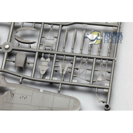 Hurricane MK I Expert Set 1/72 plastic plane model | Scientific-MHD
