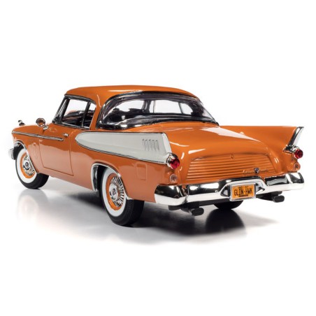 Voiture miniature Die Cast au1/18 Studebaker Golden Hawk 1957 1/18