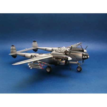 P-38L-5-LO Lightning plastic plane model | Scientific-MHD