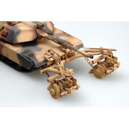 Maquette de Char en plastique M1A1/A2 ABRAMS 5 IN 1