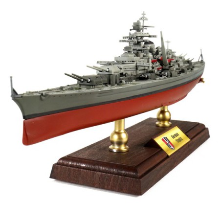 Miniature bateau au 1/700 German Tirpitz 1/700