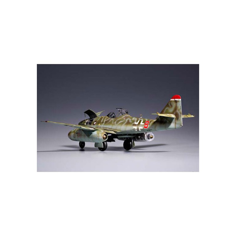 Maquette d'avion en plastique MESSERSCHMITT ME 262 A-2A