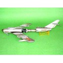 Maquette d'avion en plastique MIG-17PF "FRESCO"