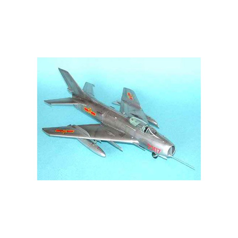 Maquette d'avion en plastique MIG-19S FARMER C