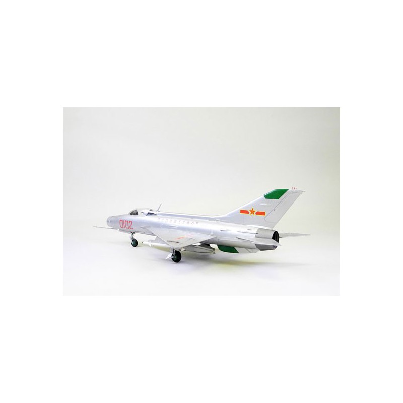 Maquette d'avion en plastique MIG-21 F-13/J-7 FIGHTER