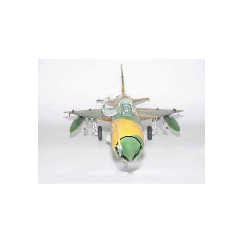 Maquette d'avion en plastique MIG-21 MF FISHBED J