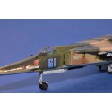 Maquette d'avion en plastique MIG-27M FLOGGER J