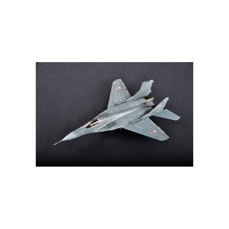 Maquette d'avion en plastique MIG-29A FULCRUM