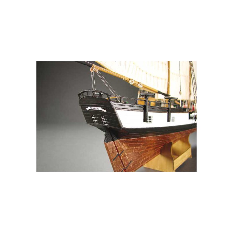 Bateau statique BERBICE 1780 éch. 1/72