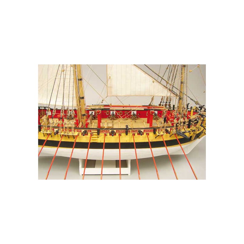 Bateau statique HMS WOLF 1754 éch. 1/72