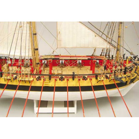 Bateau statique HMS WOLF 1754 éch. 1/72