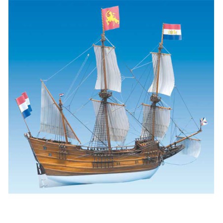 Bateau statique HALF MOON 1/40