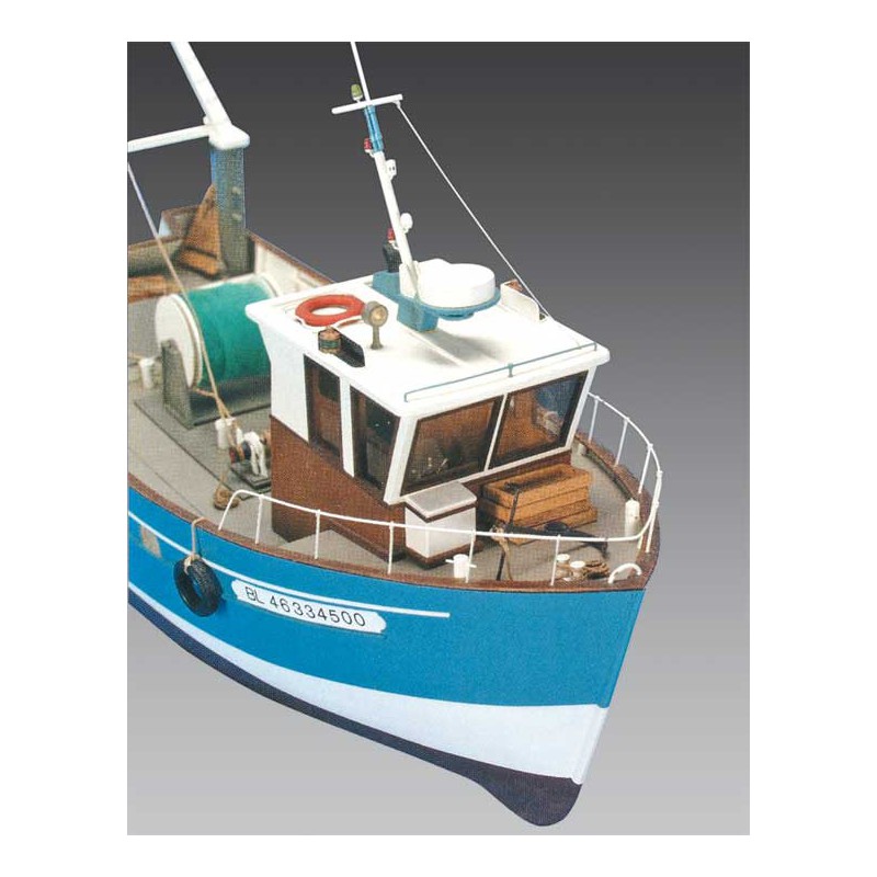 Bateau électrique radiocommandé BOULOGNES ETAPLES RC 1/20