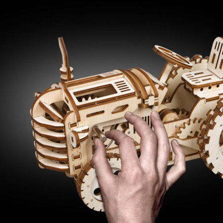 Puzzle 3D mécanique intermédiaire pour maquette Tracteur Robotime