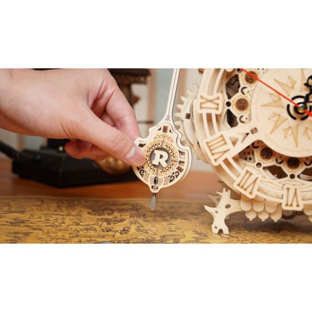 Puzzle 3D mécanique intermédiaire pour maquette Horloge Hibou