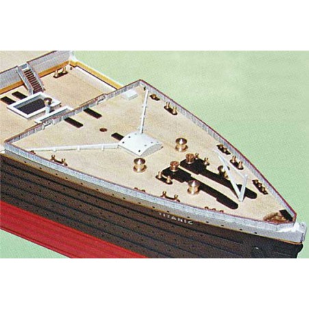 Bateau électrique radiocommandé TITANIC 1/200 BOITE N° 1