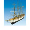 Bateau statique MERCATOR 1/120