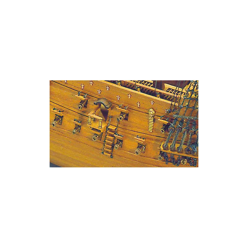 Bateau statique LA COURONNE 1/98