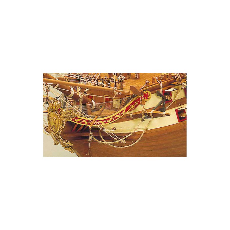 Bateau statique LE SUPERBE 1/75