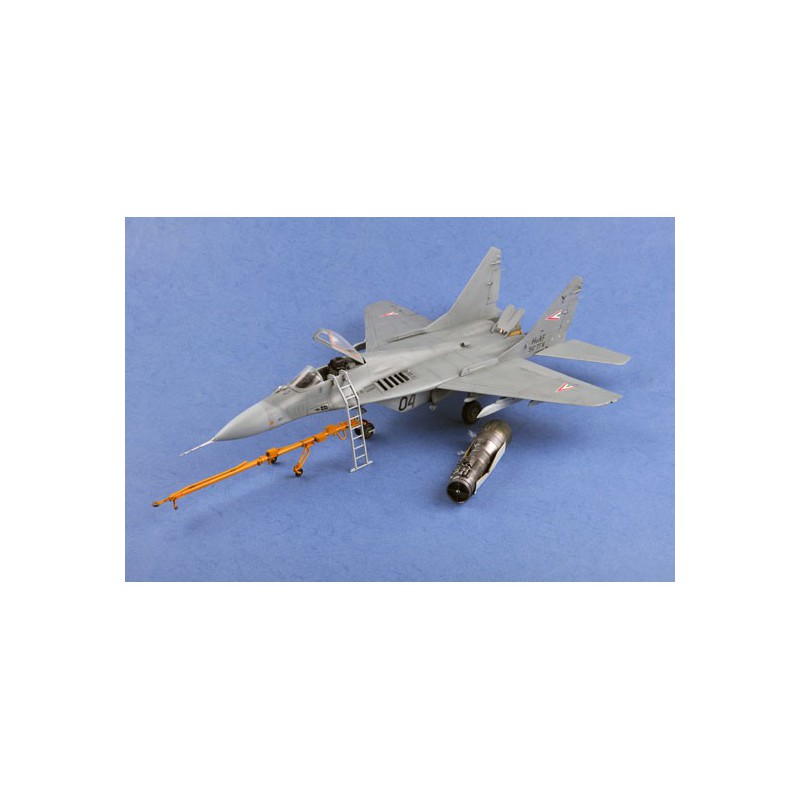 Maquette d'avion en plastique RUSSIAN MIG-29A FULCRUM Maquette d'avion en plastique RUSSIAN MIG-29A FULCRUM