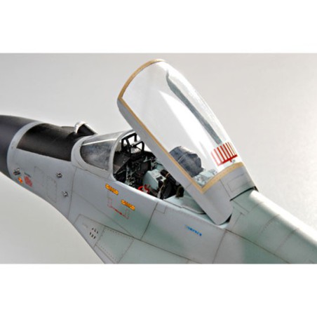 Maquette d'avion en plastique MIG-29M "FULCRUM"