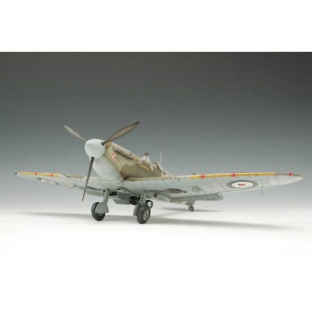 Maquette d'avion en plastique SUPERMARINE SPITFIRE MK.VB