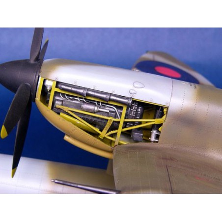 Kunststoffmodell Supermarine Spitfire Mk.vb | Scientific-MHD