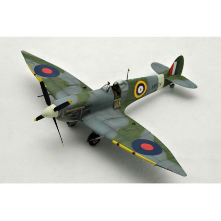 Maquette d'avion en plastique SPITFIRE MK.VI