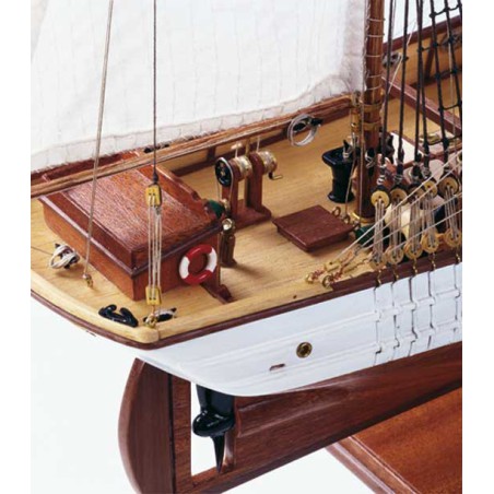 Bateau statique POURQUOI PAS