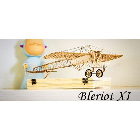 Blériot IX static wooden plane model 1/23 | Scientific-MHD