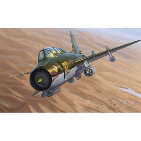 Kunststoffplattformmodell SU-17 UM3 FITTER G 1/48 | Scientific-MHD